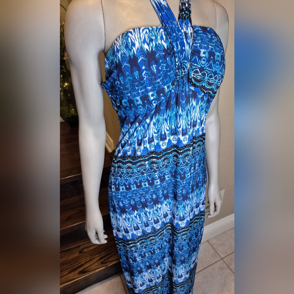 Elegant Blue Patterned Maxi Skirt by Mlle Gabrielle. - Picture 12 of 16